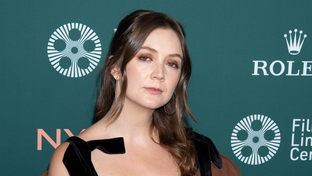 Billie Lourd reflects on grief as she marks Carrie Fisher's birthday