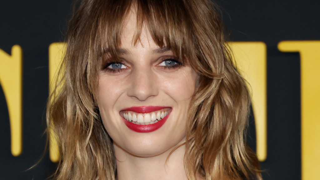 Maya Hawke marries Christian Lee Hutson in star-studded NY wedding