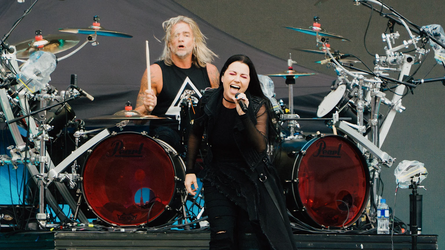 Amy Lee onstage in Eden Park, Auckland, November 2025