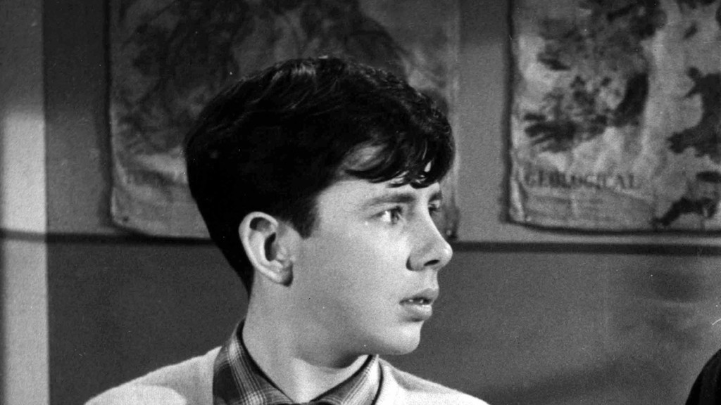 Sitcom legend Richard O'Sullivan dies aged 82