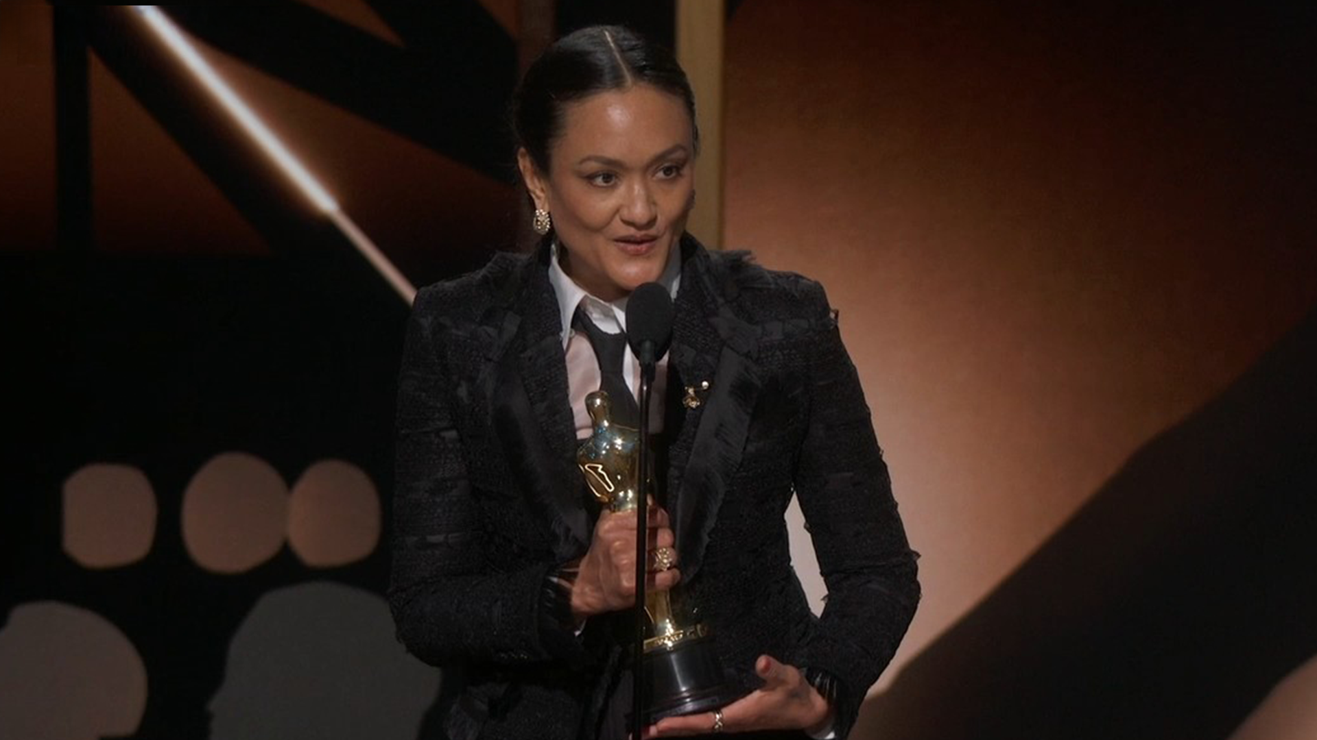 Autumn Durald Arkapaw makes history as first woman to win Best Cinematography 