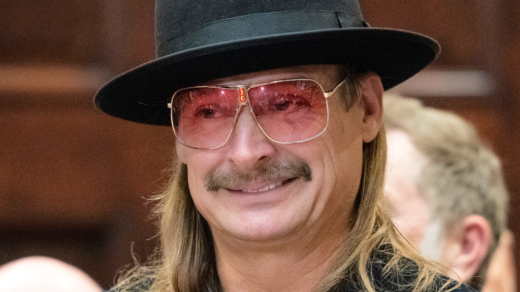 Kid Rock slams ticketing industry: 'Full of greedy snakes and scoundrels'