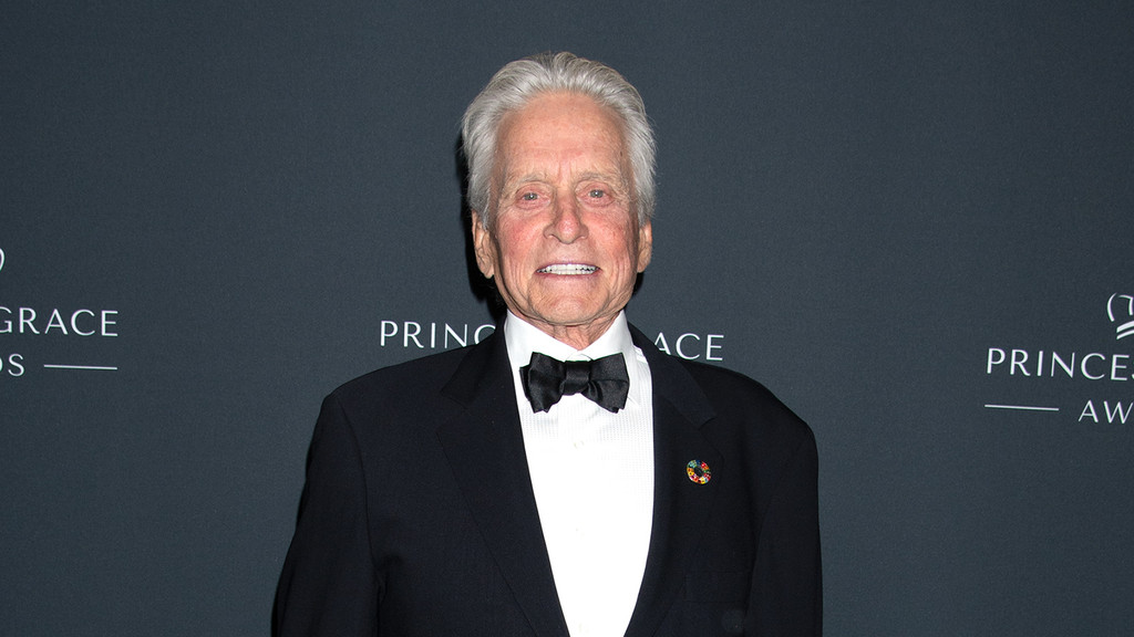 Michael Douglas recalls 'wildly embarrassing' interaction with Julia Roberts