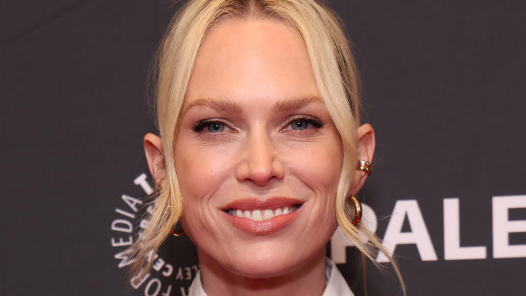 Erin Foster responds to Adam Brody's 'free Palestine' comments