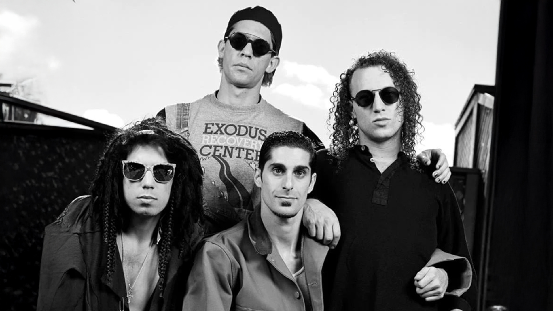 Jane’s Addiction reach settlement with Perry Farrell, lawsuits dropped