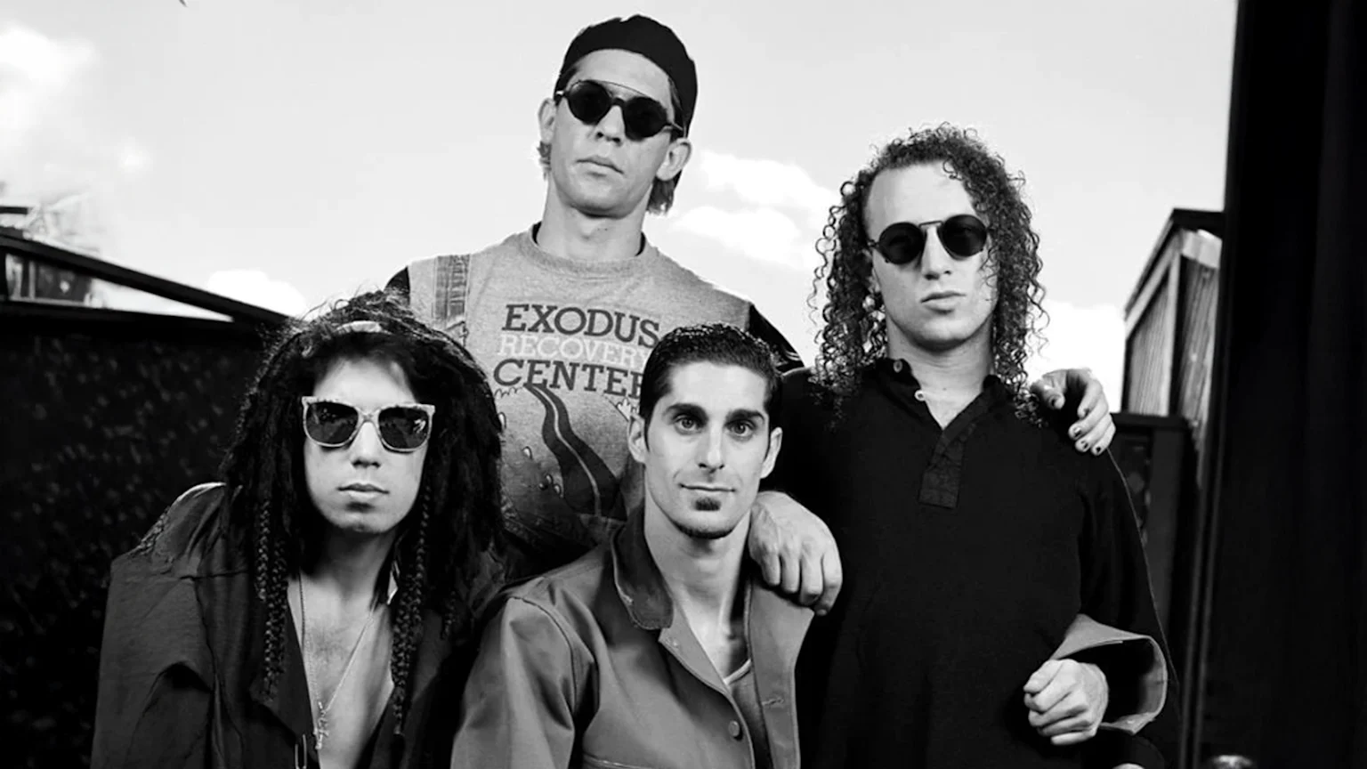 Picture of the 4 members of Jane's Addiction.