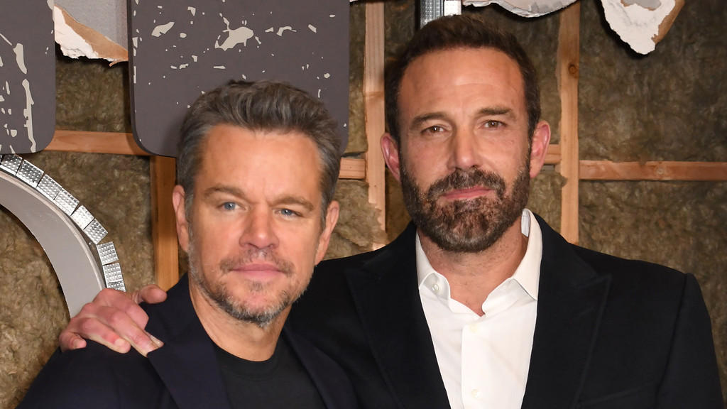 Ben Affleck and Matt Damon to receive award in honour of Robin Williams