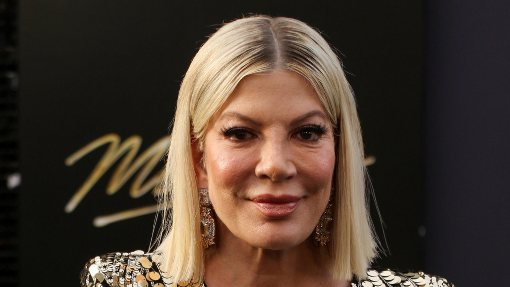 Tori Spelling pays tribute to 'beautiful soul' Patrick Muldoon