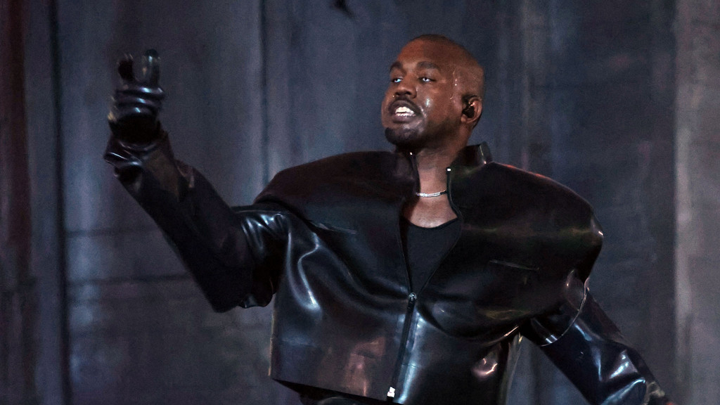 Kanye West to headline all three nights of 2026 Wireless Festival