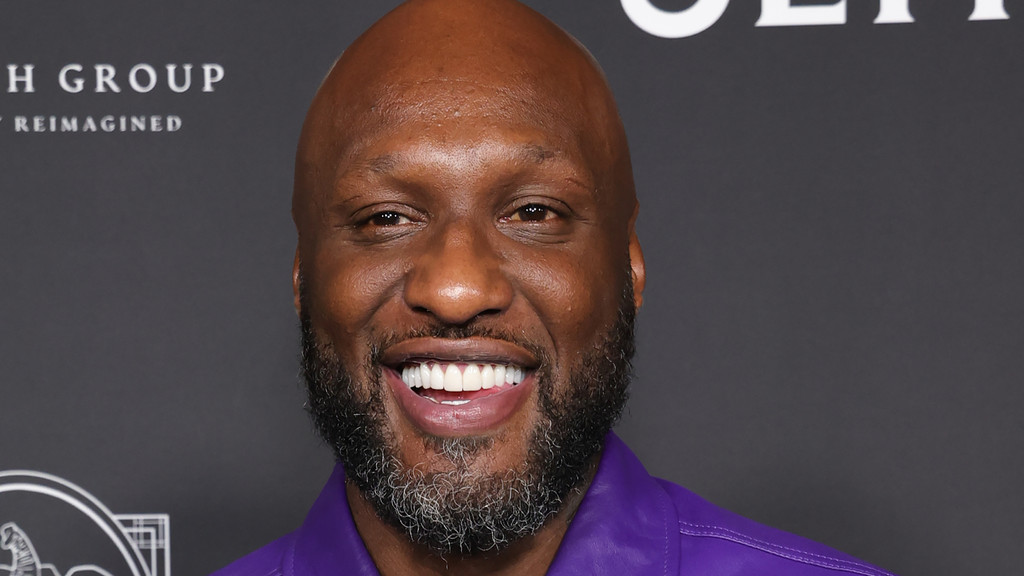 Lamar Odom checks into rehab following DUI arrest - report