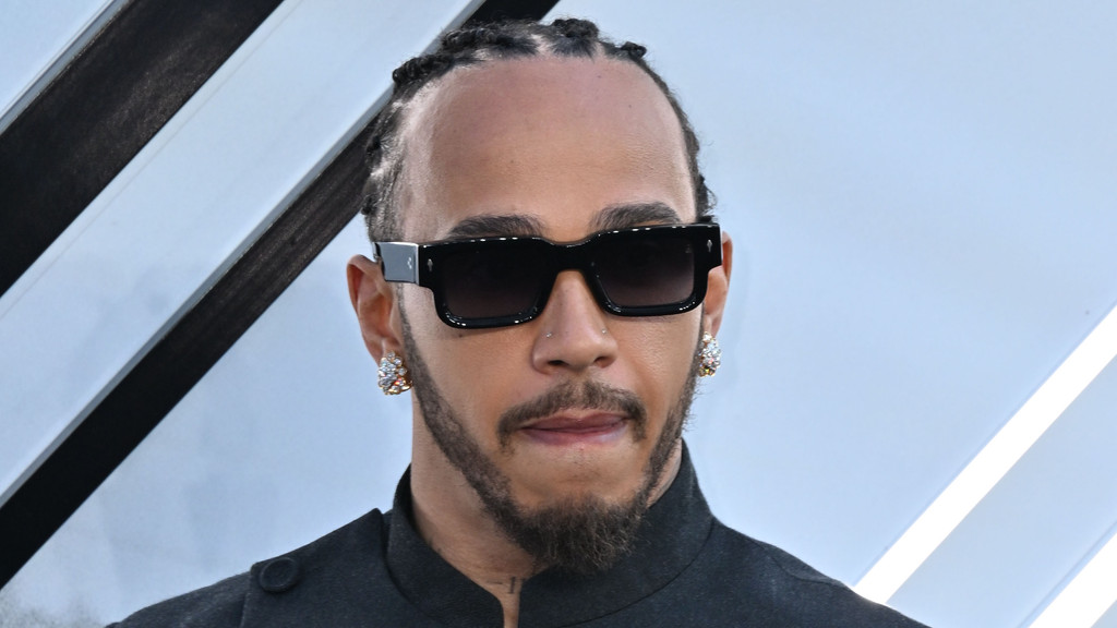 Lewis Hamilton credits Kim Kardashian as making him 'happier'