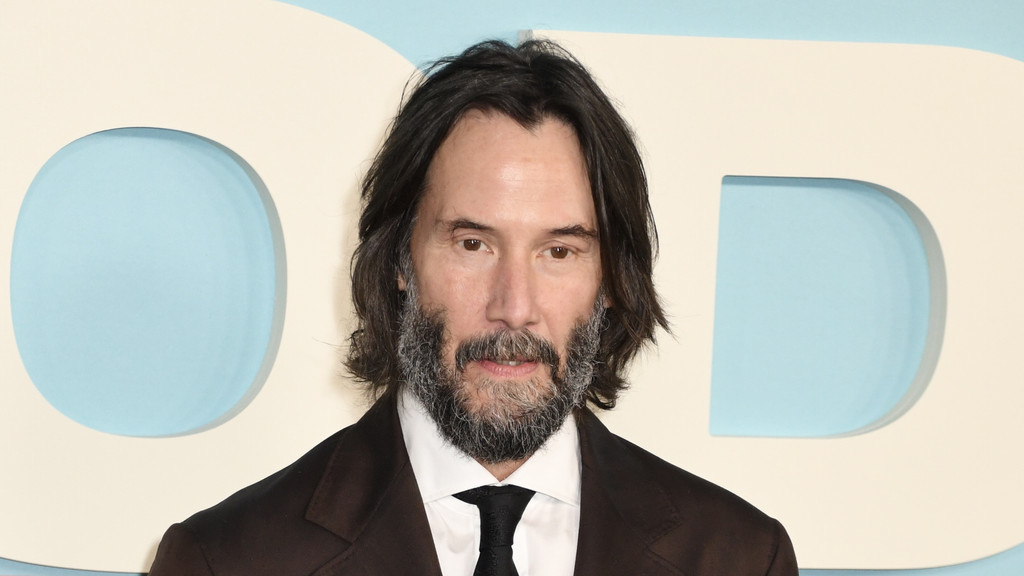 Keanu Reeves asks for 'leniency and mercy' in Netflix case