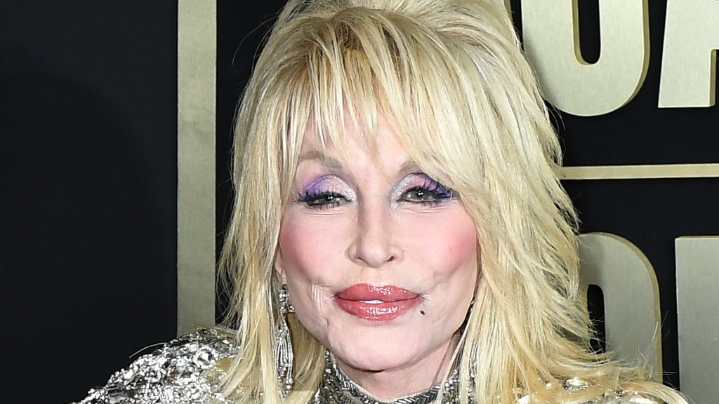 Dolly Parton shares health update: 'I just kind of got worn down and worn out'