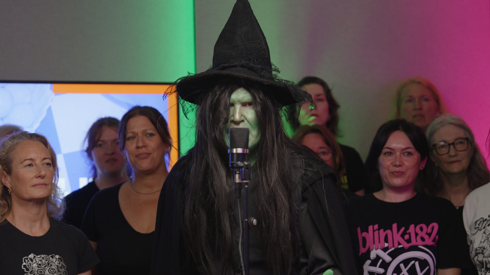 Dan dressed as ELPHABA from Wicked