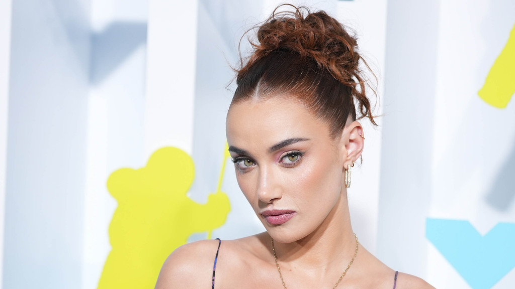 Olivia O'Brien says Pete Davidson dumped her for 'a more famous woman'