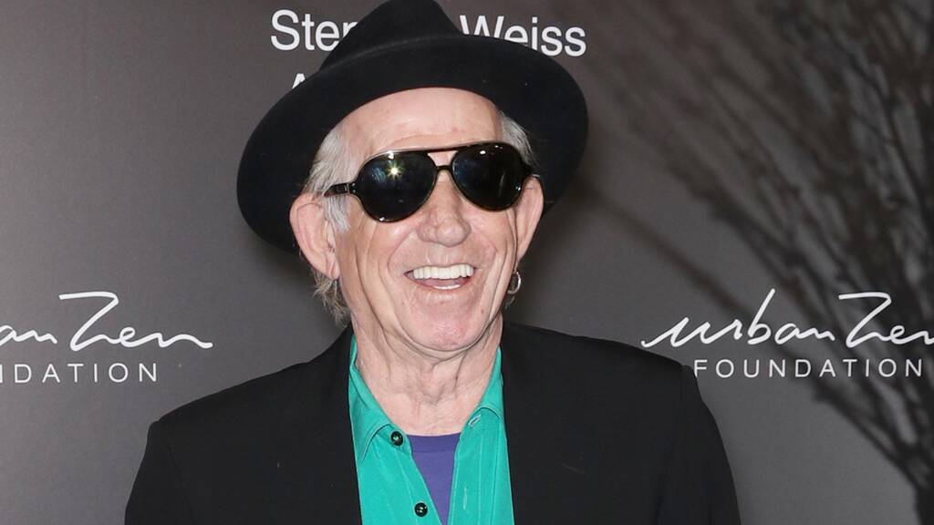 Keith Richards welcomes great grandchild