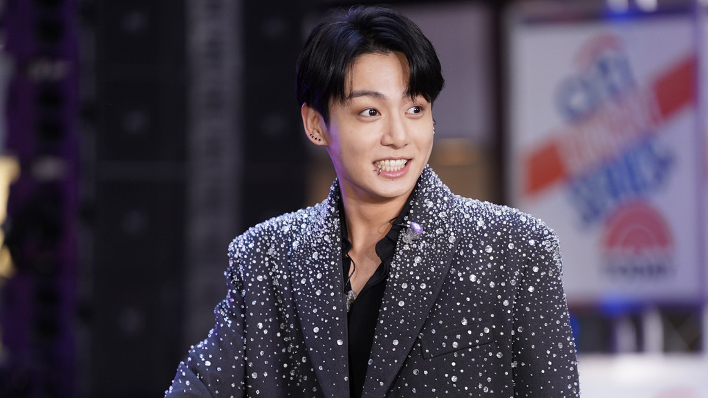 Brazilian woman sentenced for stalking BTS star Jungkook