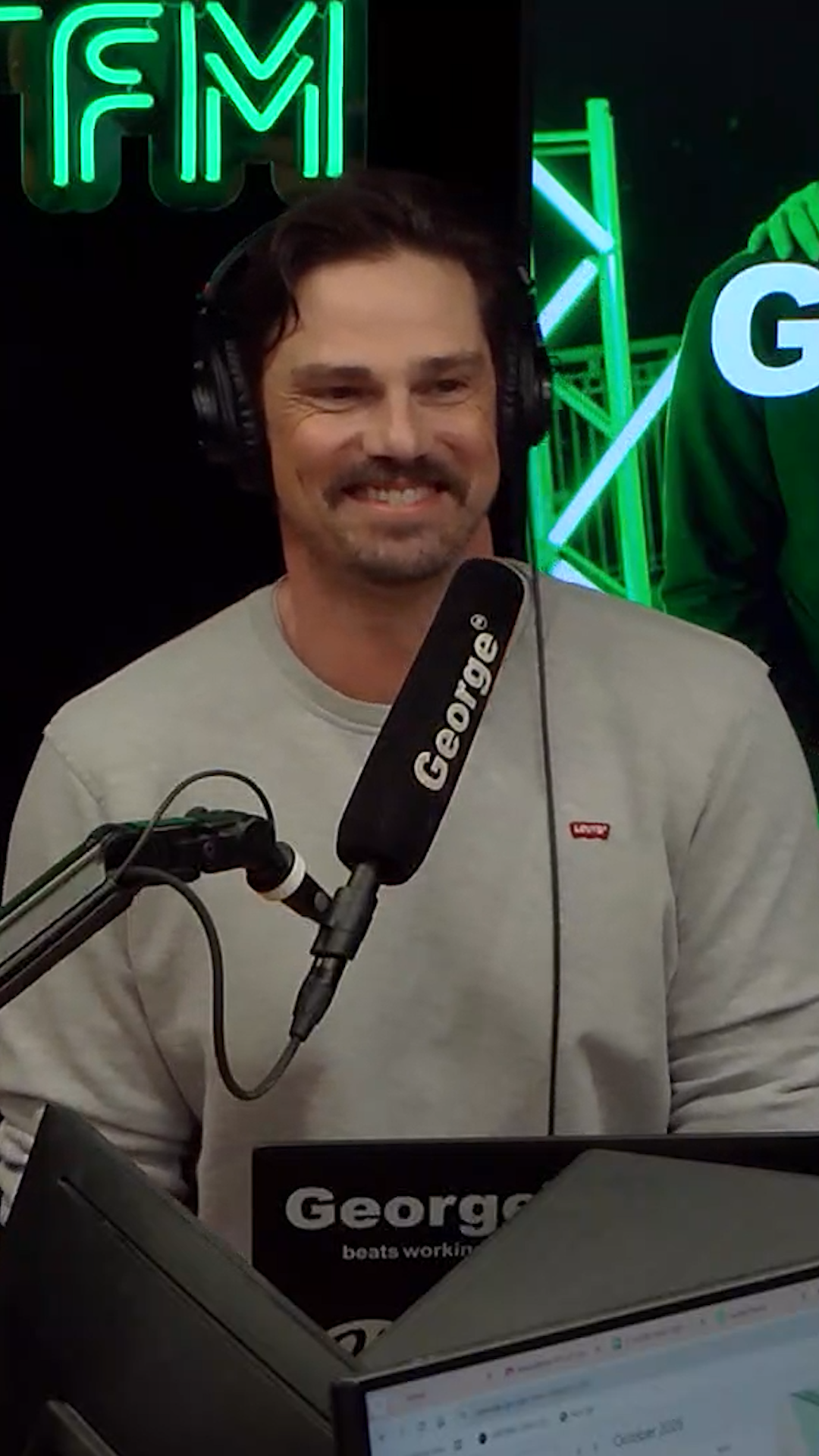 Jay Ryan on The Ridge