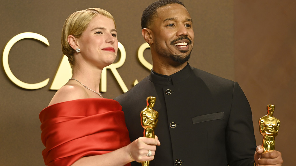 Oscars abandon Hollywood for downtown Los Angeles