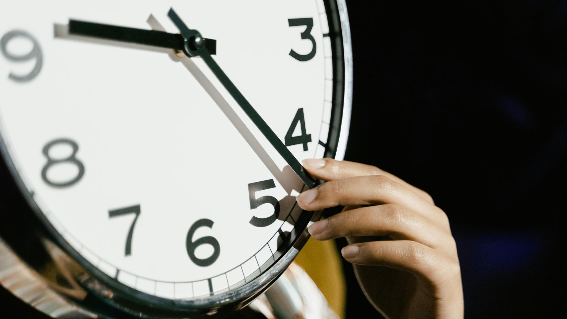 'Dread it': Daylight saving ends Sunday - Some Kiwis keen to ditch it for good