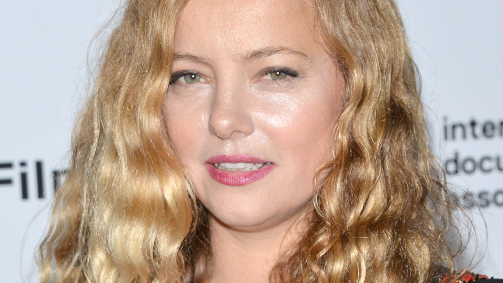 Bijou Phillips pleads for second kidney transplant from hospital bed