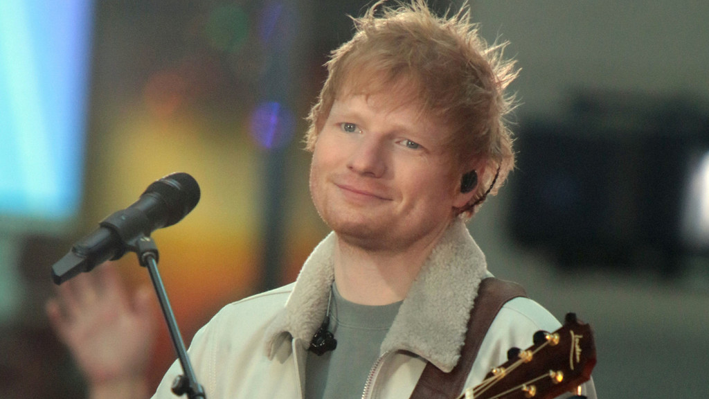 Ed Sheeran removes B stage from show: 'I was afraid of what might happen'