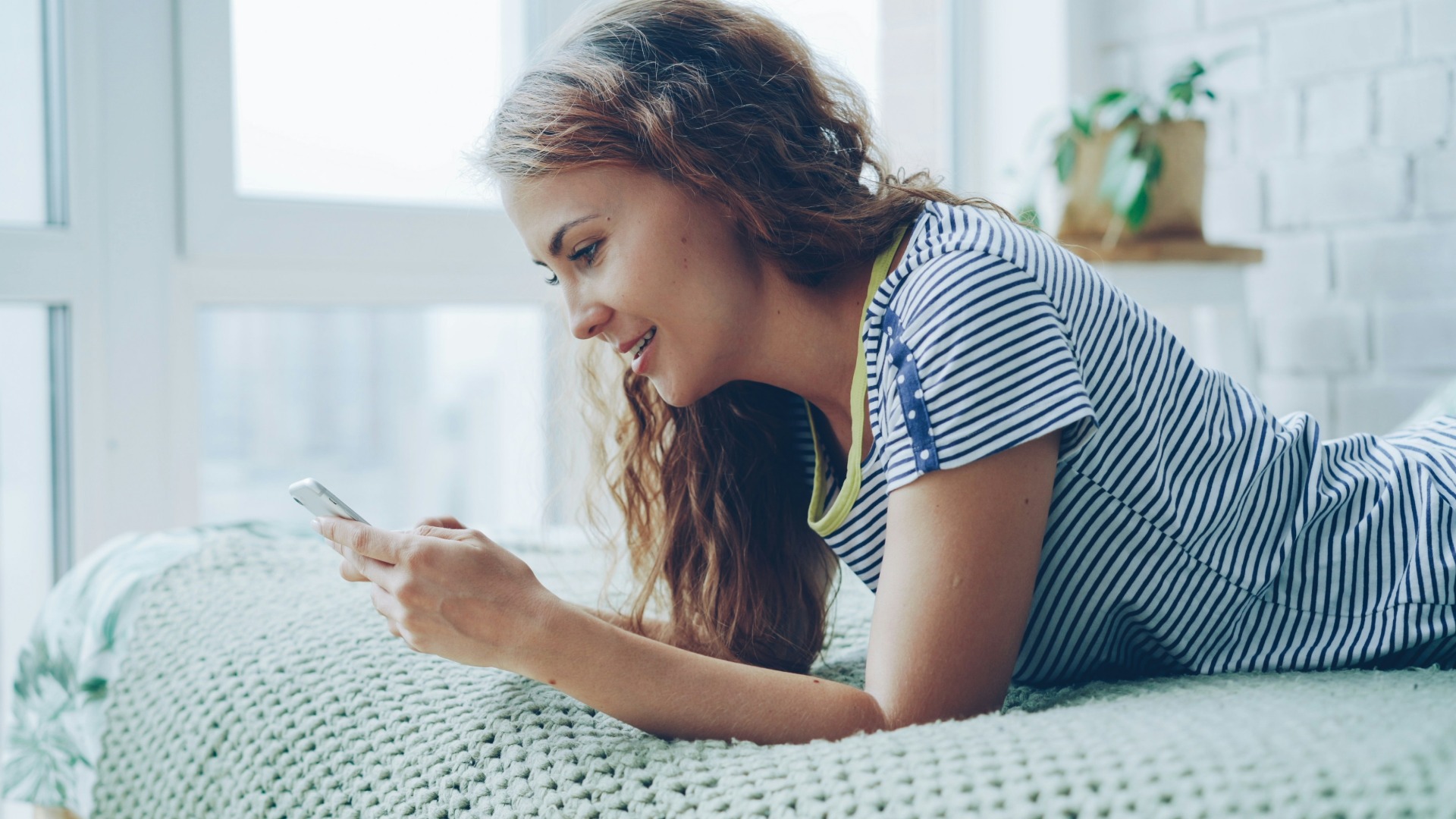 Meta tightens controls on teen Facebook and Instagram accounts in New Zealand