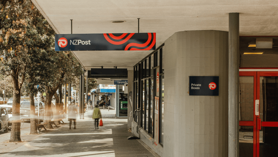 Kiwis call NZ Post closures 'a joke' as small businesses and elderly affected 