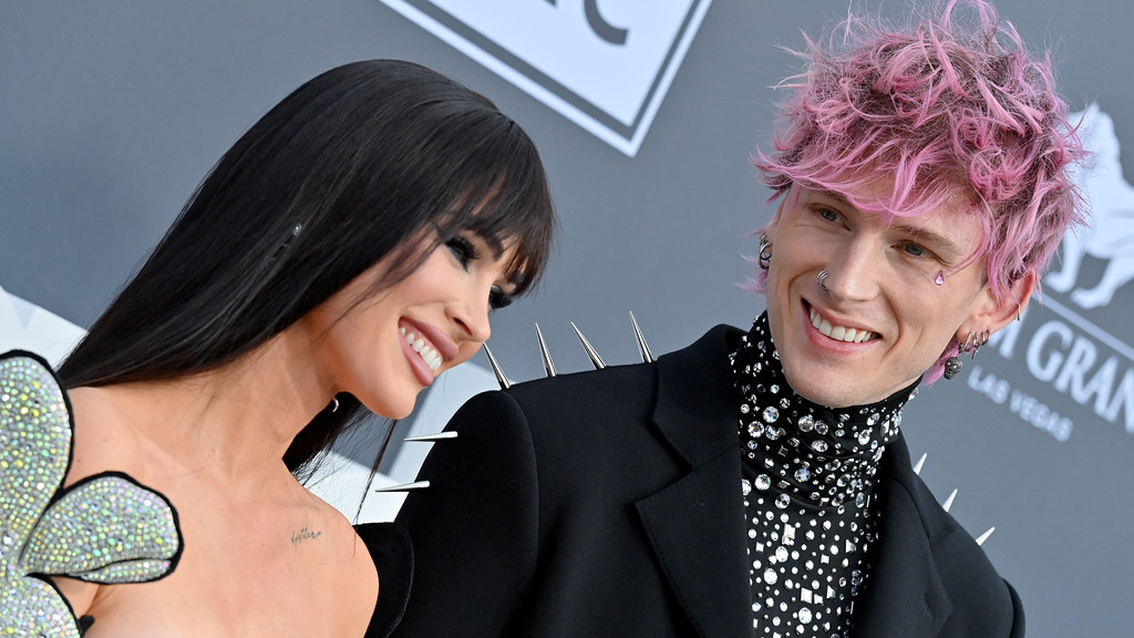 Megan Fox pours cold water on reunion rumours with MGK