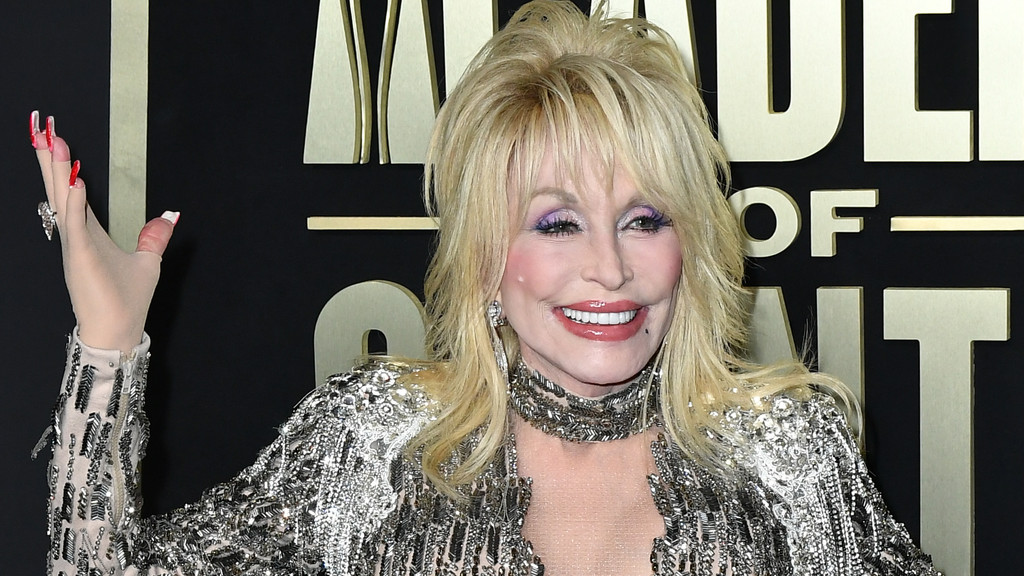 Dolly Parton dies at 80