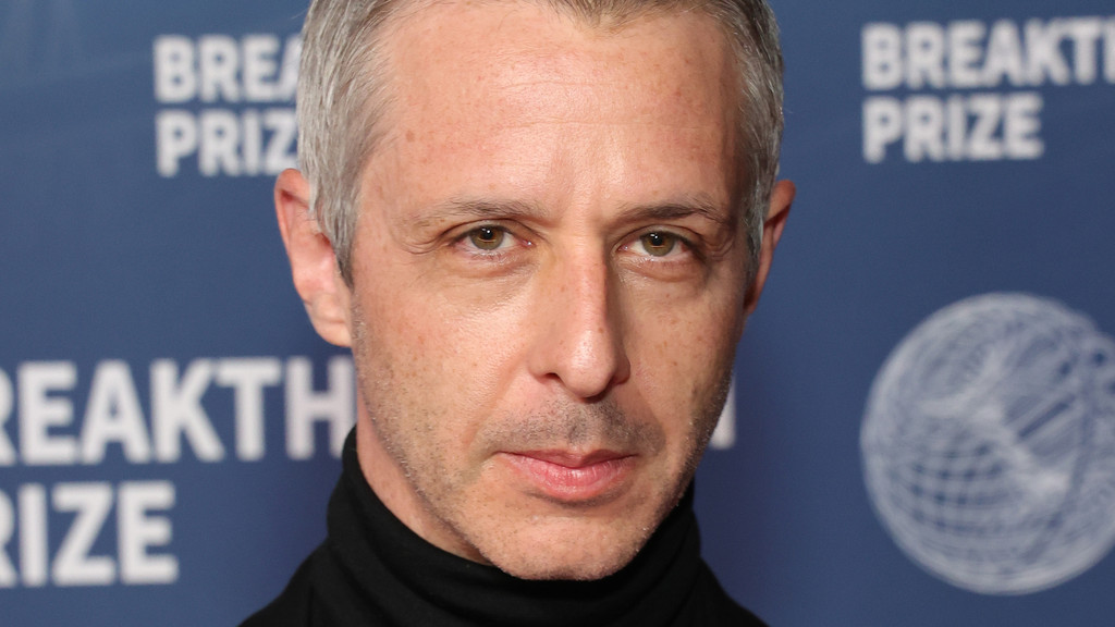 Jeremy Strong lauded after The Social Reckoning trailer airs: 'No notes'