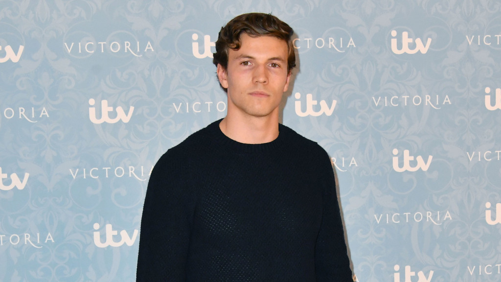 Leo Suter joins race for James Bond