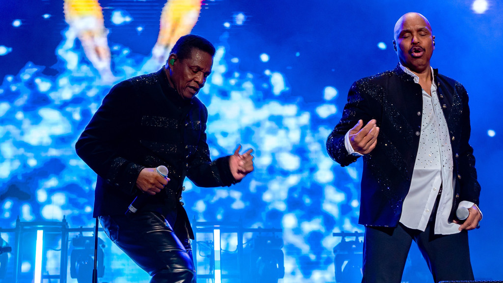 The Jacksons announce 2026 UK tour