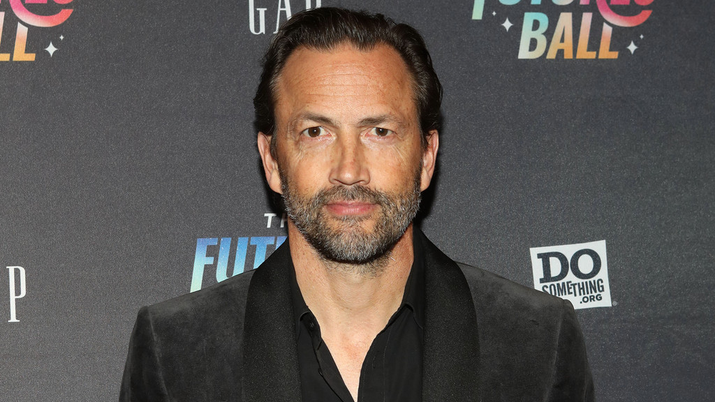 Andrew Shue announces engagement to Marilee Fiebig