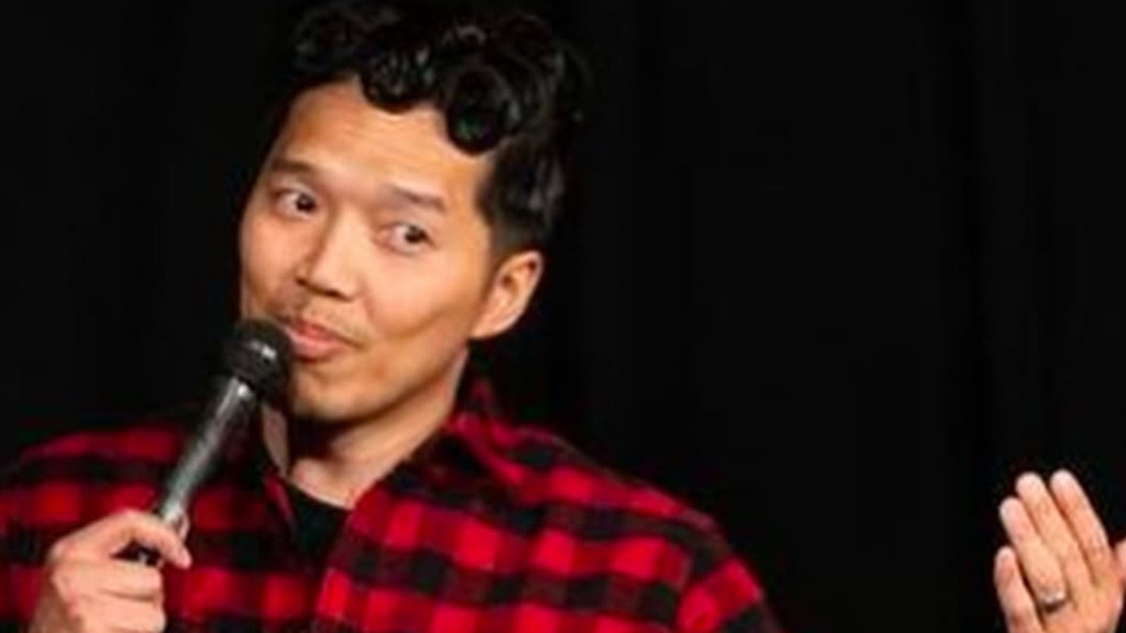 Comedian Alex Duong dead at 42
