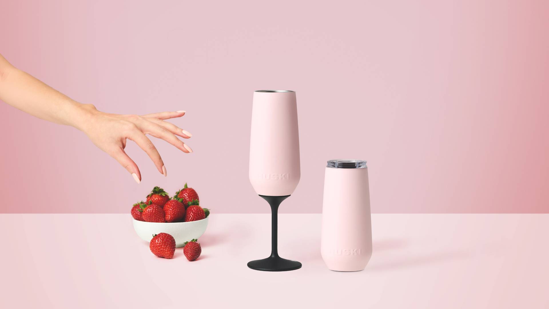 A powder pink Huski champagne flute 