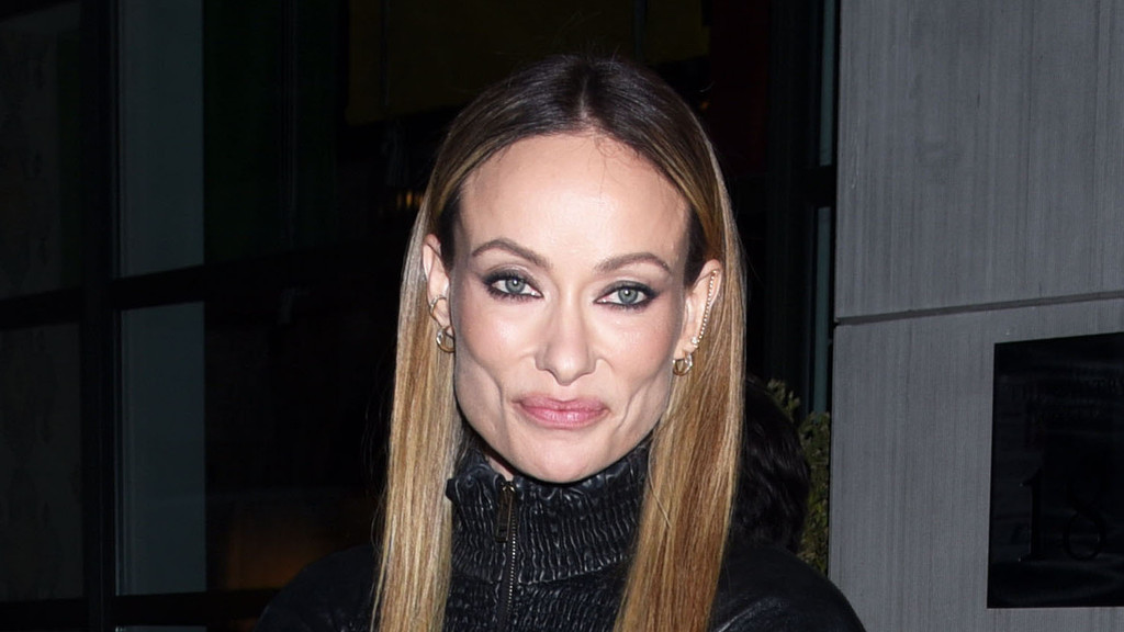 Olivia Wilde willed herself not to cry during The Invite's standing ovation