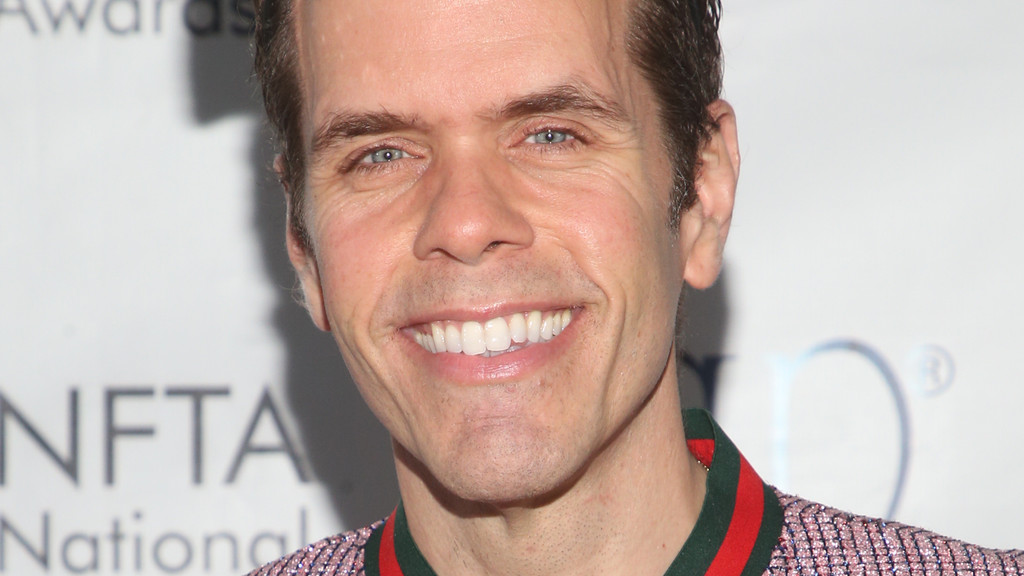 Perez Hilton to undergo surgery after severe blood loss