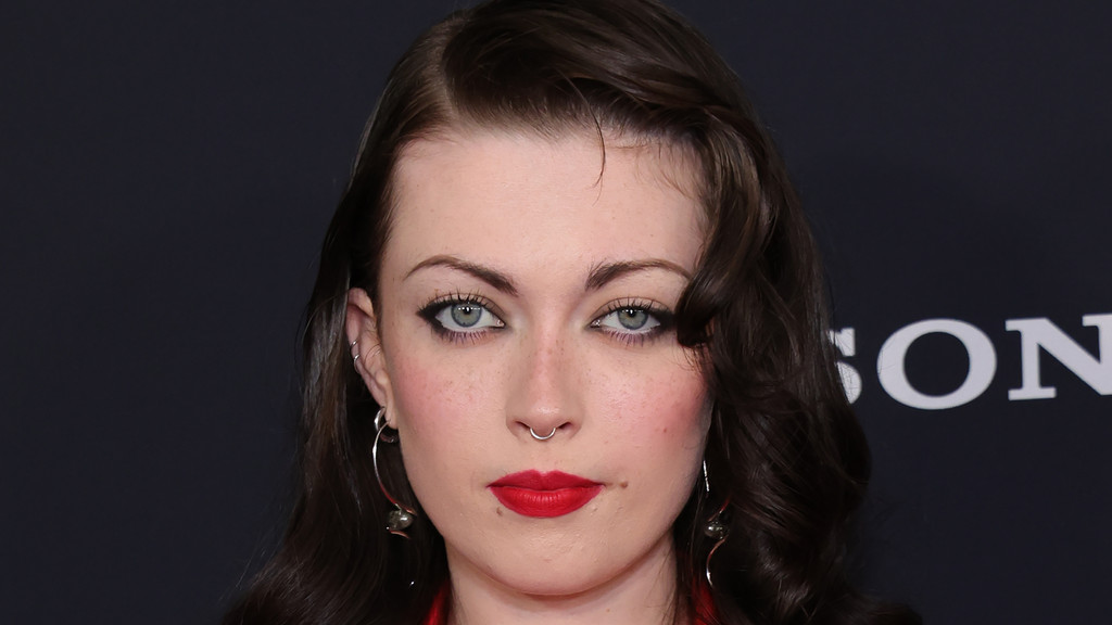 Violet Grohl: 'I don't care if people call me a nepo baby'