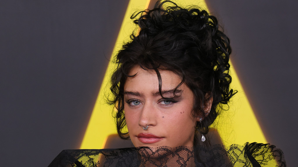 Odessa A'zion drops out of Deep Cuts movie following casting backlash