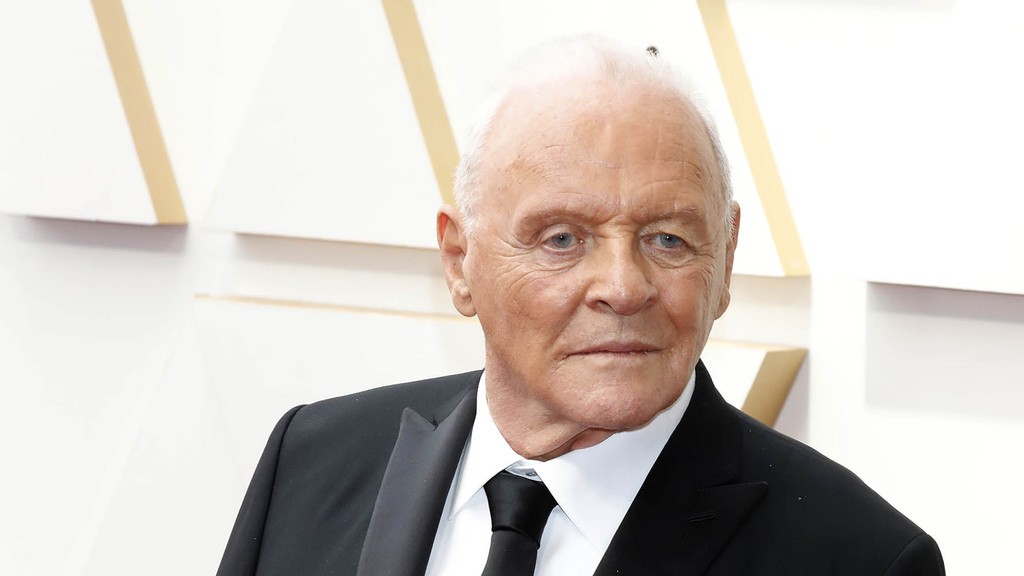 Anthony Hopkins to release 'uniquely personal' classical music album