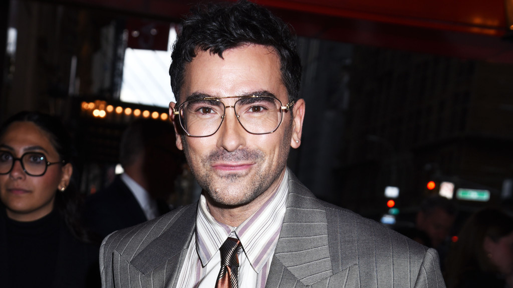 Dan Levy reveals Catherine O'Hara rewrote entire scenes for Schitt's Creek