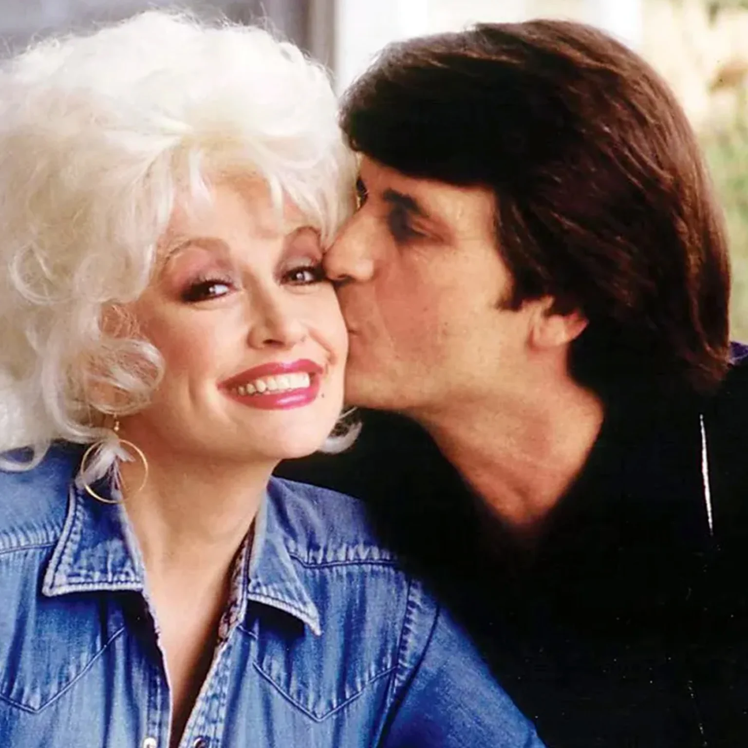 Dolly Parton breaks silence on husband Carl Dean's death | rova