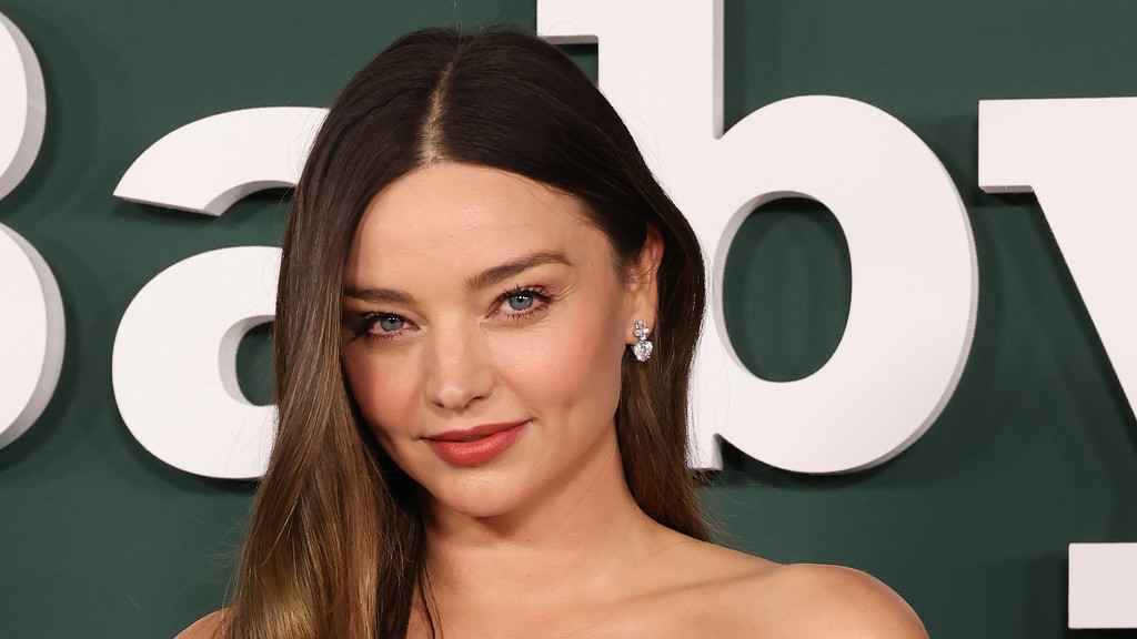 Miranda Kerr reveals egg, sushi ban, won't rule out future facelift