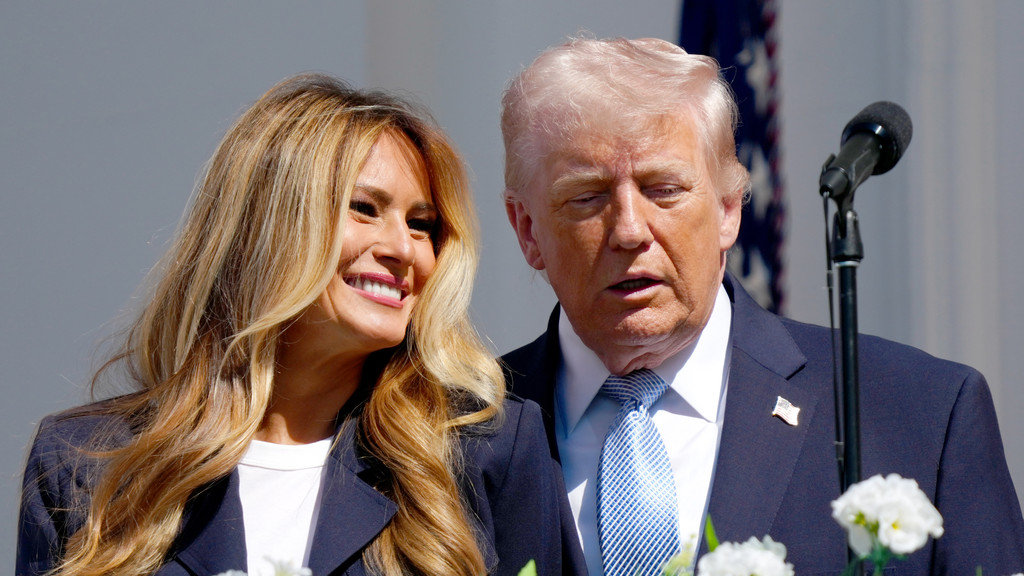 Trumps earn $10.71 million from Melania license agreement