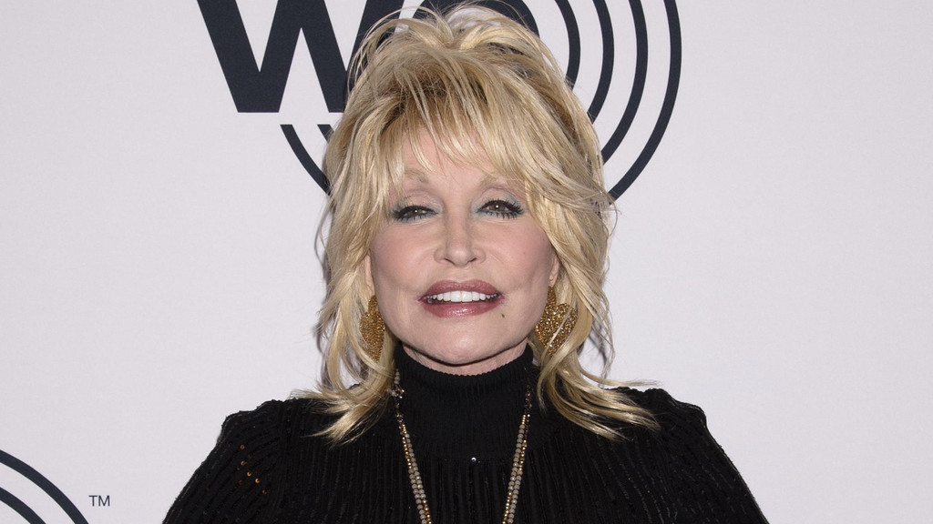 Dolly Parton welcomes guests to her new museum in pre-recorded video message