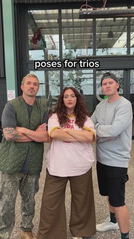 Poses for trios