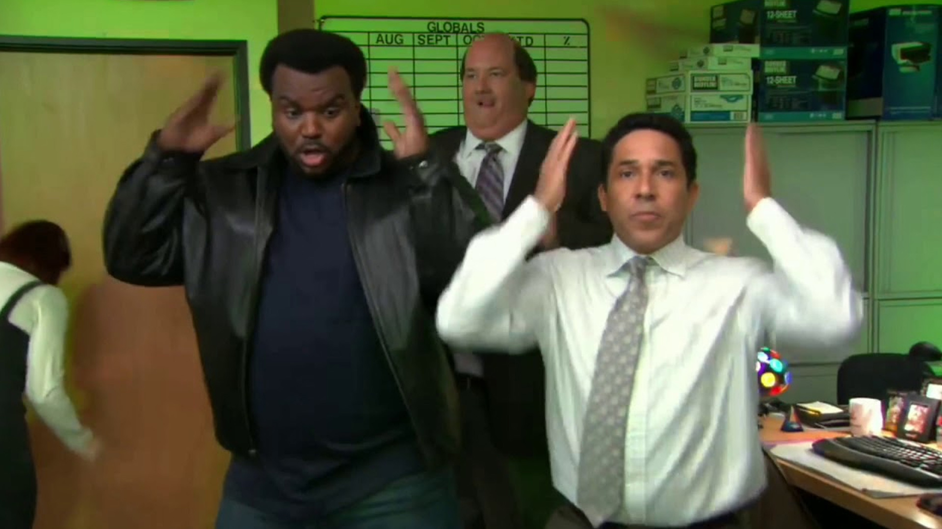 Resurfaced video shows how men should dance to attract women - and it's gold