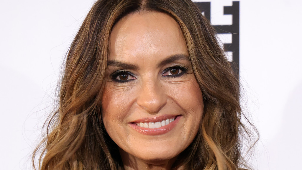 Mariska Hargitay to make Broadway debut in Every Brilliant Thing