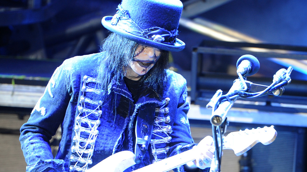 Mötley Crüe declare victory in legal fight with Mick Mars